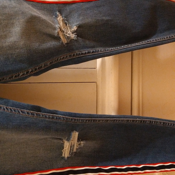 Hollister high rise crop super skinny jeans Sz 5 - Picture 3 of 8
